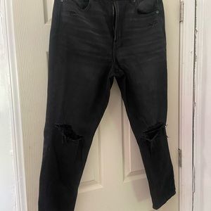 American Eagle Regular Mom Jean